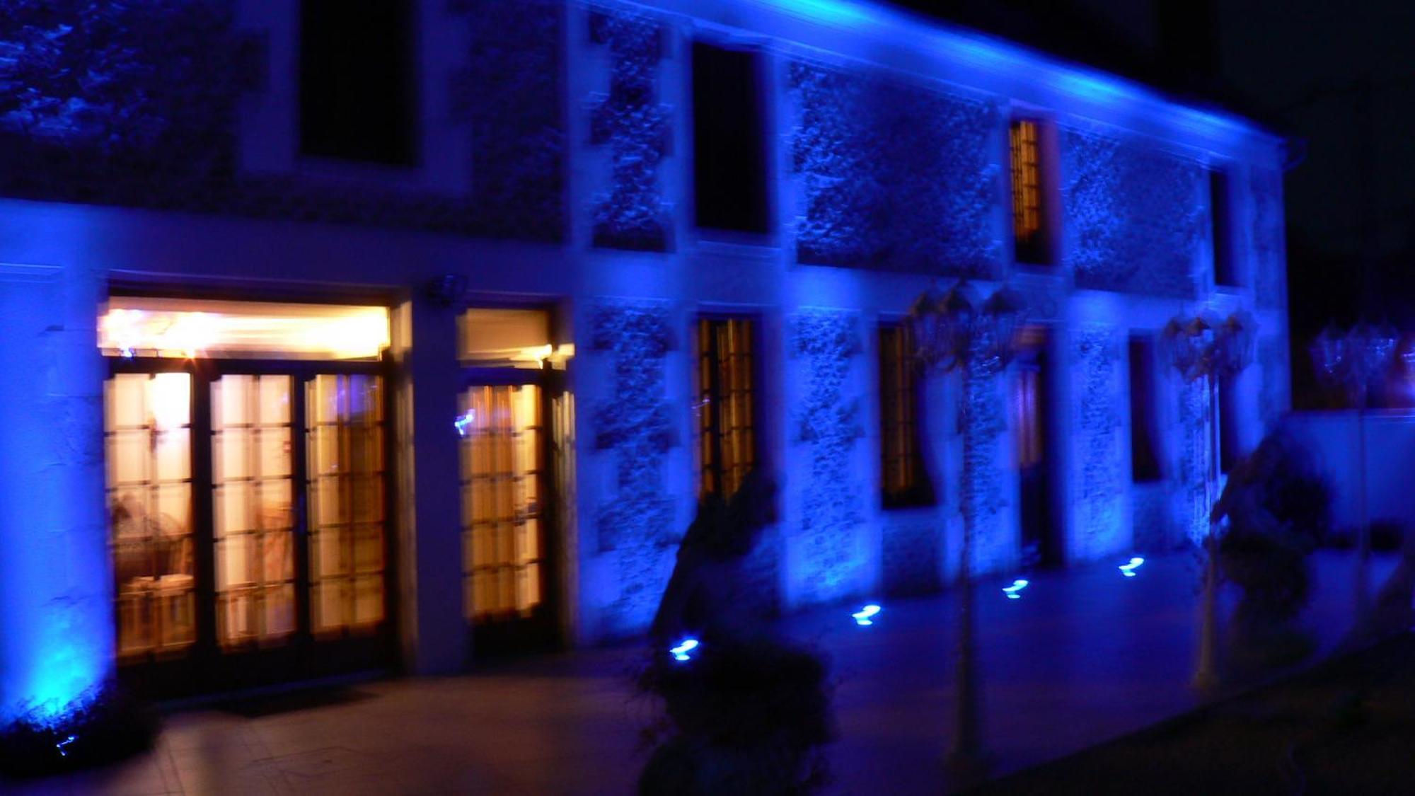 Le Manoir Des Chapelles Bed and Breakfast Venoy Buitenkant foto