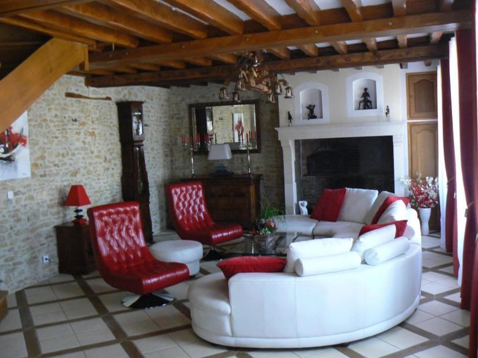 Le Manoir Des Chapelles Bed and Breakfast Venoy Buitenkant foto