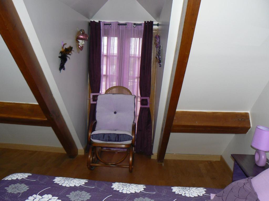 Le Manoir Des Chapelles Bed and Breakfast Venoy Kamer foto